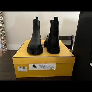 Fendi Chelsea boot black